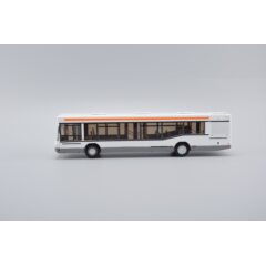 1:43 Масштабная модель Автобус МАЗ-103, Санкт-Петербург, бело-серый