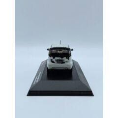 1:43 Масштабная модель MITSUBISHI i-MiEV "Moo Moo" Edition 2012