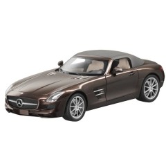 1:18 Масштабная модель Mercedes-Benz SLS Roadster 6.3 AMG (C197) 2011 (brown metallic)