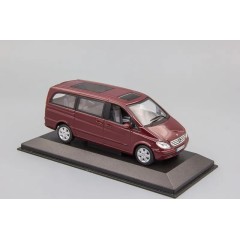 1:43 Масштабная модель Mercedes-Benz Viano, velvet red