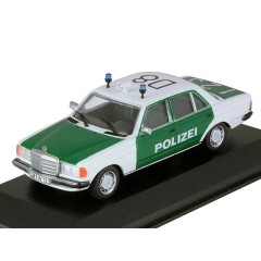 1:43 Масштабная модель Mercedes-Benz W123 Limousine Polizei