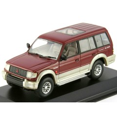 1:43 Масштабная модель MITSUBISHI Pajero LWB (1994), red