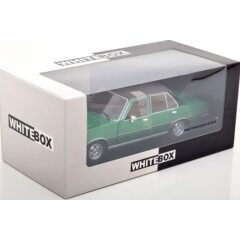 1:24 Масштабная модель OPEL Commodore B GS/E 1972 Green