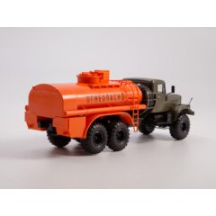 1:43 Масштабная модель АЦ-8,5 (255Б)