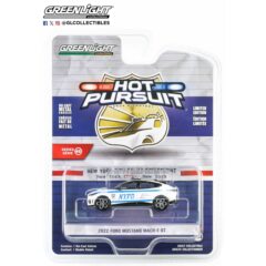 1:64 Масштабная модель FORD Mustang Mach-E GT "New York City Police" (NYPD) 2022