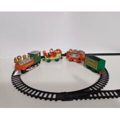 Новогодняя железная дорога