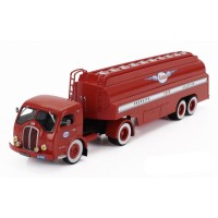 1:43 Масштабная модель SOMUA Jl17 Truck Tanker Truck Esso Produits Aviation (1955), red