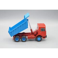 1:43 Kultowe Ciezarowki PRL-u №41 - Roman Diesel 19.256 DFK (1971)