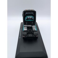 1:43 Масштабная модель седельный тягач MERCEDES BENZ Actros MP4 #77 "AMG Petronas F1 Team" 2012 Silver/Green/Black