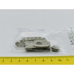 1:100 Сборная модель Французский лёгкий танк Renault AMR35 ZT4