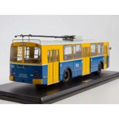 1:43 Масштабная модель Троллейбус ЗИУ-682Б, г. Москва, маршрут №35