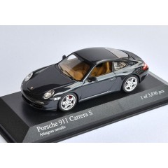 1:43 Масштабная модель Porsche 911 Carrera S 2004 Grey Metallic