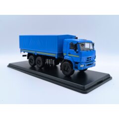 1:43 Масштабная модель КАМАЗ-43118 рестайлинг бортовой с тентом