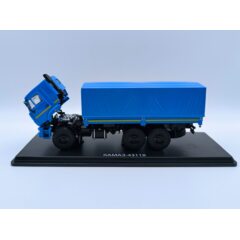 1:43 Масштабная модель КАМАЗ-43118 рестайлинг бортовой с тентом