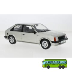 1:18 Масштабная модель OPEL Kadett D GTE 1983 Silver
