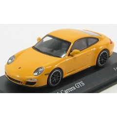 1:43 Масштабная модель Porsche 911 GTS (997 II) 2011 Yellow