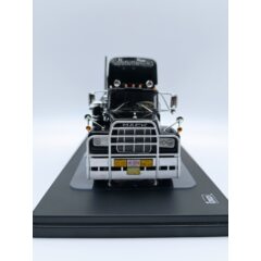 1:43 Масштабная модель MACK R-Series со спальником (из к/ф "Конвой") 1978 Black