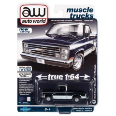 1:64 Масштабная модель CHEVY 1985 SILVERADO DARK BLUE WHITE SIDE