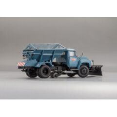 1:43 Масштабная модель Пескоразбрасыватель «ПР-130» Ленинград - 1968 г.