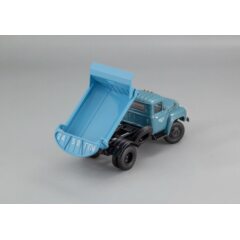 1:43 Масштабная модель Автомобиль самосвал ММЗ-555, Телави, Грузия - 1980 г.