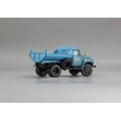 1:43 Масштабная модель Автомобиль самосвал ММЗ-555, Телави, Грузия - 1980 г.