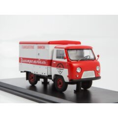 1:43 Масштабная модель УАЗ У-131