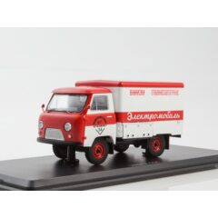 1:43 Масштабная модель УАЗ У-131