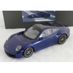 1:18 Масштабная модель Porsche 992 Carrera 4S (blue)