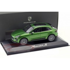1:43 Масштабная модель Porsche Macan S (mambagreen)