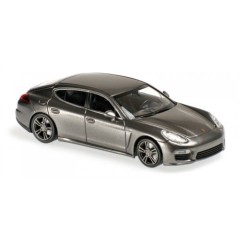 1:43 Масштабная модель Porsche Panamera Turbo S - 2013 (grey met)