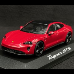 1:43 Масштабная модель Porsche Taycan GTS (red)