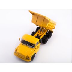 1:43 Масштабная модель Tatra 148S1 Самосвал