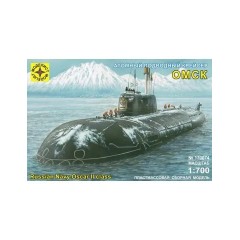 1:700 Сборная модель Атомный подводный крейсер "Омск"