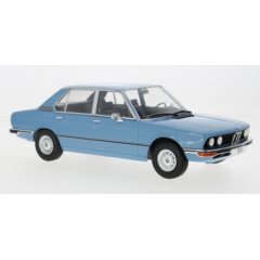 1:18 Масштабная модель BMW 520 (E12) 1973 Light Blue