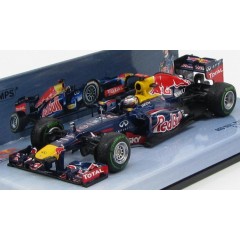 1:43 Масштабная модель Red Bull Racing Renault RB8 Brazil GP World Champion 2012 (S.Vettel)