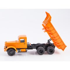 1:43 Легендарные грузовики СССР №93 - ЯАЗ-210Е самосвал