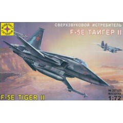 1:72 Сборная модель истребитель F-5E "Агрессор"