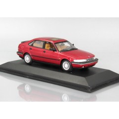1:43 Масштабная модель Saab 900 Saloon 1995 (red)