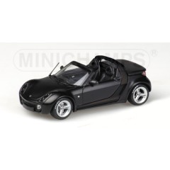 1:43 Масштабная модель SMART ROADSTER – 2003 – MATT BLACK – ‚FULDA‘ – EXCLUSIVE