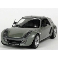 1:43 Масштабная модель Smart Roadster Coupe glance gray