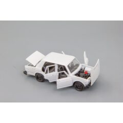 1:43 Масштабная модель Волжский 2107, белый / черные диски