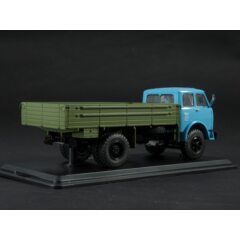 1:43 Масштабная модель МАЗ-500 бортовой