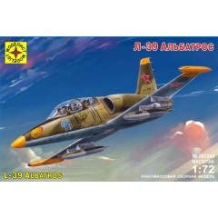 1:72 Сборная модель самолет Л-39 Альбатрос