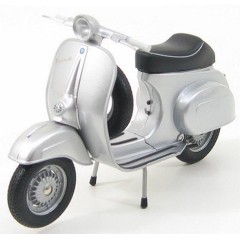 1:12 Масштабная модель Vespa 50R 1972 Silver