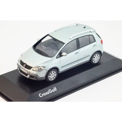 1:43 Масштабная модель Volkswagen CrossGolf 2007 silver