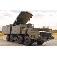 1:72 Сборная модель Командный пункт системы ПВО С-300 5Н63С