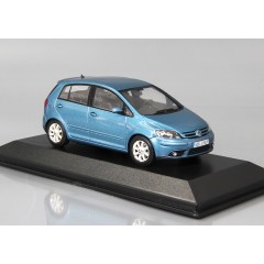 1:43 Масштабная модель Volkswagen Golf Plus 2005 Blue Metallic
