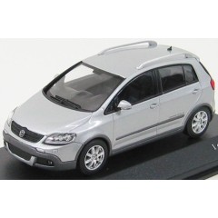 1:43 Масштабная модель Volkswagen Golf Plus Cross 2006 Silver