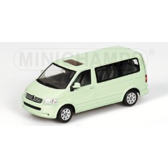 1:43 Масштабная модель VOLKSWAGEN T5 MULTIVAN – 2003 – GREEN