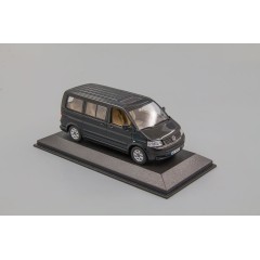 1:43 Масштабная модель VOLKSWAGEN T5 Multivan (2003), black